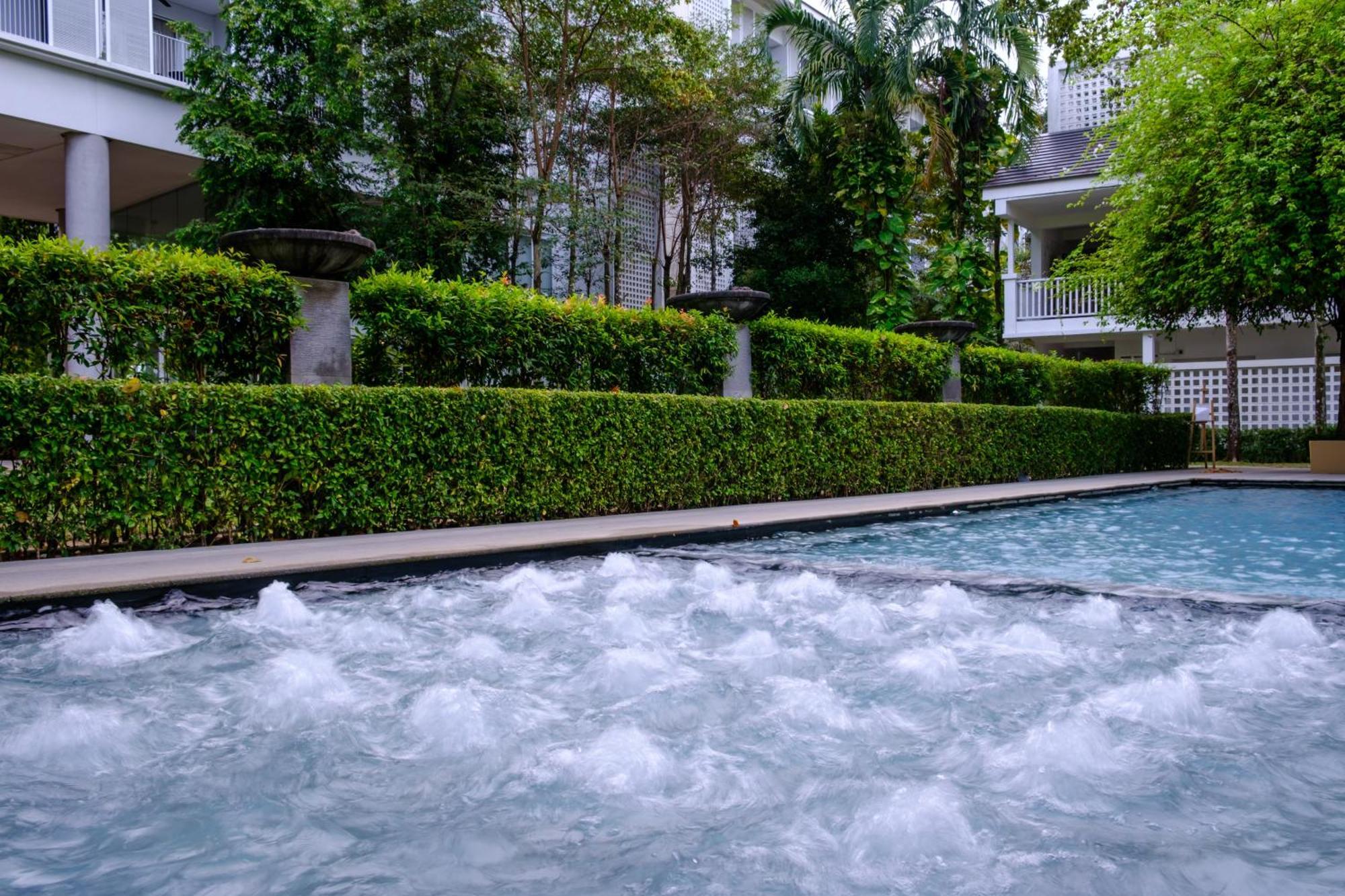 באטו פרינג'י Lone Pine, Penang, A Tribute Portfolio Resort מראה חיצוני תמונה